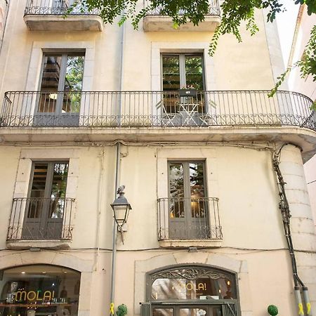 Old Town Duplex With Character Apartment Girona Bagian luar foto