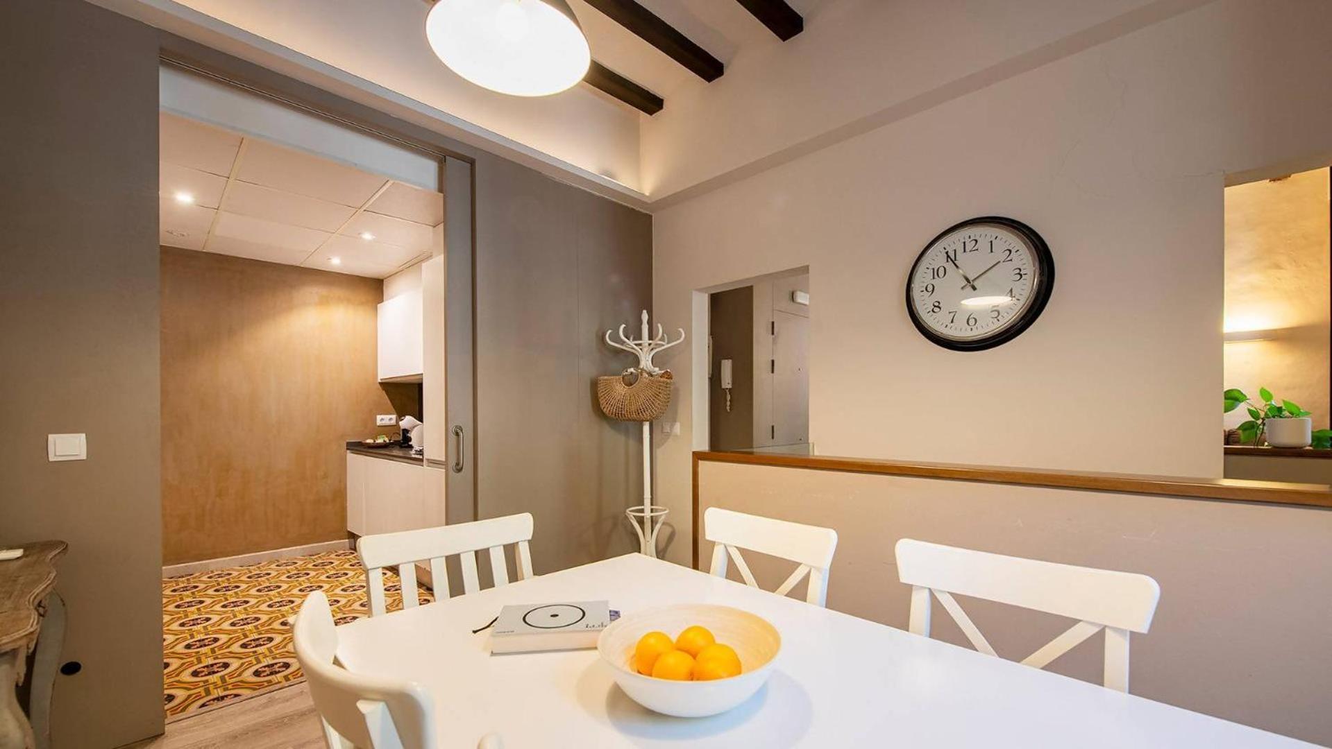 Old Town Duplex With Character Apartment Girona Bagian luar foto